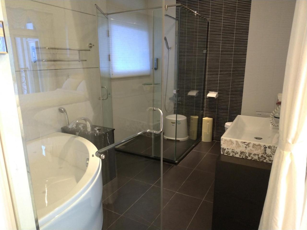 Bed and Breakfast Dear Garden Тонхэ Экстерьер фото